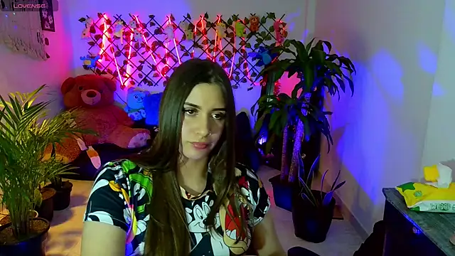alana rose18 online show from March 1, 2025, 6:13 am