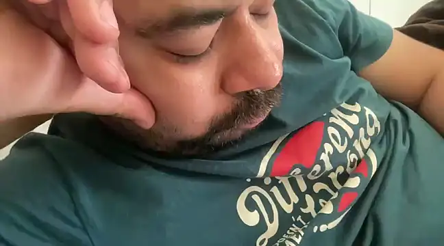 Snapshot of coolboy6566 chatting on March 15, 2025, 8:26 am coolboy6566 online show from March 15, 2025, 8:26 am