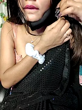 Snapshot of Reena_Singh53 chatting on March 16, 2025, 4:12 pm Reena Singh53 online show from March 16, 2025, 4:12 pm