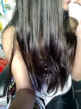 Snapshot of Reena_Singh53 chatting on March 20, 2025, 1:37 pm Reena Singh53 online show from March 20, 2025, 1:37 pm