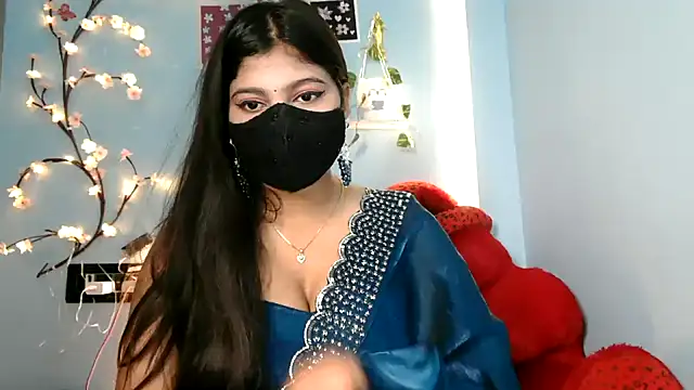 Snapshot of Reena_Singh53 chatting on November 15, 2025, 1:18 pm Reena Singh53 online show from November 15, 2025, 1:18 pm