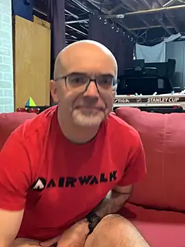 Snapshot of MaxVain chatting on February 22, 2025, 5:24 pm MaxVain online show from February 22, 2025, 5:24 pm