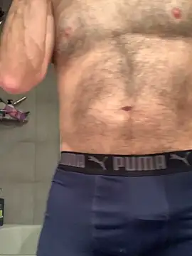 Snapshot of MaxVain chatting on March 21, 2025, 1:56 am MaxVain online show from March 21, 2025, 1:56 am