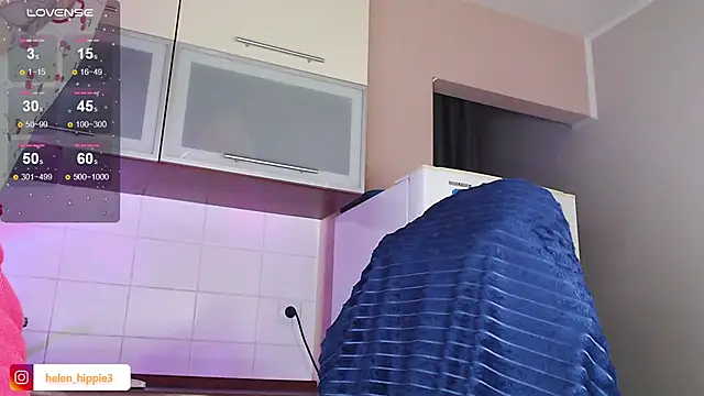 FoxRineHelen online show from September 18, 2025, 5:48 pm