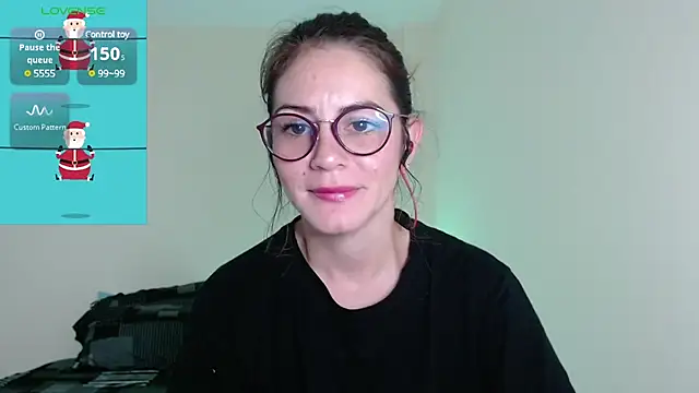 Snapshot of Hanny_24 chatting on December 26, 2024, 8:28 am Hanny 24 online show from December 26, 2024, 8:28 am