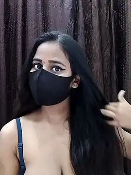 Lalisa sexy online show from November 30, 2025, 5:06 pm