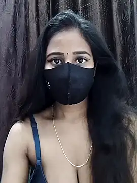 Lalisa sexy online show from February 3, 2026, 5:07 pm