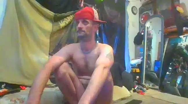 Snapshot of slinginbigD chatting on February 2, 2025, 11:00 pm slinginbigD online show from February 2, 2025, 11:00 pm