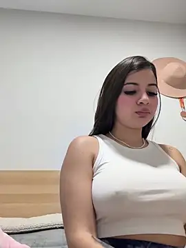 AnitaKariri online show from February 12, 2025, 2:10 pm