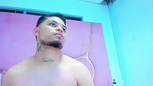 MelissaAndZeuss online show from January 17, 2025, 8:24 am