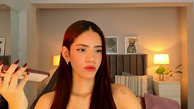 Snapshot of Madie__collins chatting on January 11, 2025, 12:07 pm Madie collins online show from January 11, 2025, 12:07 pm