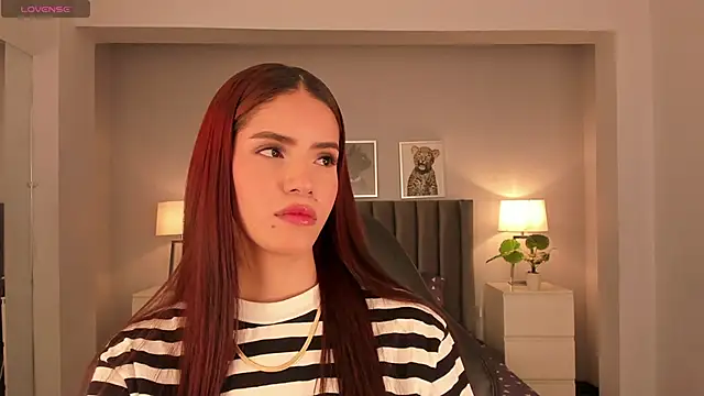 Snapshot of Madie__collins chatting on January 31, 2025, 11:56 am Madie collins online show from January 31, 2025, 11:56 am