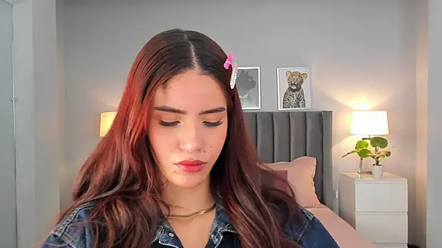 Snapshot of Madie__collins chatting on February 4, 2025, 11:49 am Madie collins online show from February 4, 2025, 11:49 am