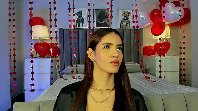 Snapshot of Madie__collins chatting on February 8, 2025, 3:10 pm Madie collins online show from February 8, 2025, 3:10 pm