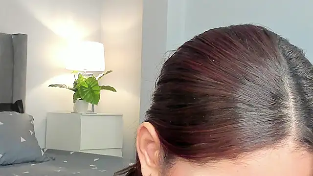 Snapshot of Madie__collins chatting on March 13, 2025, 6:01 pm Madie collins online show from March 13, 2025, 6:01 pm