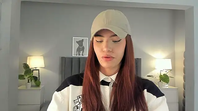 Snapshot of Madie__collins chatting on October 30, 2025, 11:33 am Madie collins online show from October 30, 2025, 11:33 am