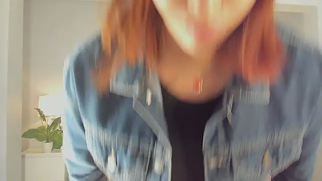 Snapshot of Madie__collins chatting on November 22, 2025, 11:20 am Madie collins online show from November 22, 2025, 11:20 am