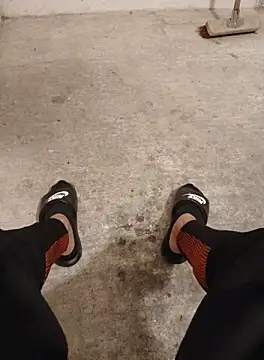 casper0303 online show from October 4, 2025, 9:57 pm