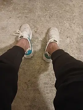 casper0303 online show from February 20, 2026, 11:27 pm