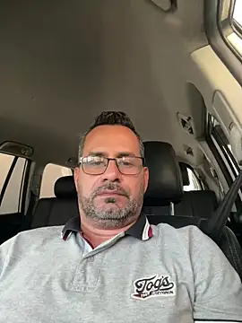 party2025 online show from February 17, 2025, 7:42 pm