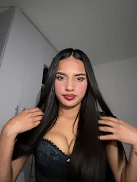 Snapshot of Dulceeany chatting on November 18, 2025, 2:28 am Dulceeany online show from November 18, 2025, 2:28 am