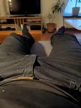 Snapshot of OdinWolf1990 chatting on March 8, 2025, 6:10 am OdinWolf1990 online show from March 8, 2025, 6:10 am