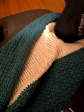 Snapshot of OdinWolf1990 chatting on September 30, 2025, 6:57 pm OdinWolf1990 online show from September 30, 2025, 6:57 pm