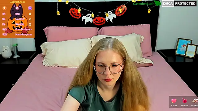 CatmintLush online show from November 2, 2025, 11:40 pm