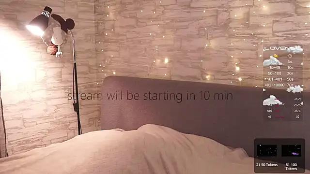    art online show from December 10, 2024, 5:33 pm