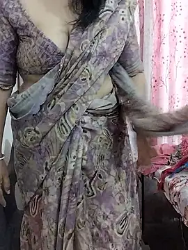 Snapshot of Urmila_bhabhii chatting on May 16, 2026, 3:14 am Urmila bhabhii online show from May 16, 2026, 3:14 am