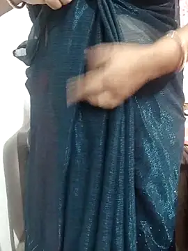 Snapshot of Urmila_bhabhii chatting on May 30, 2026, 3:53 pm Urmila bhabhii online show from May 30, 2026, 3:53 pm