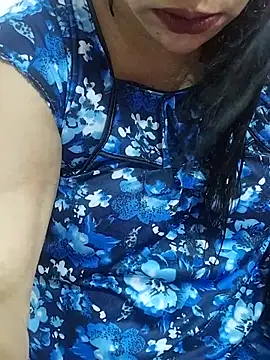 Snapshot of Urmila_bhabhii chatting on June 1, 2026, 3:41 am Urmila bhabhii online show from June 1, 2026, 3:41 am