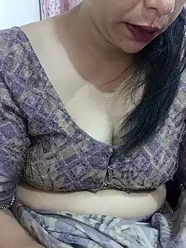 Snapshot of Urmila_bhabhii chatting on June 5, 2026, 3:57 am Urmila bhabhii online show from June 5, 2026, 3:57 am