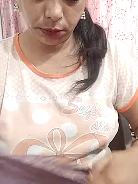 Snapshot of Urmila_bhabhii chatting on June 12, 2026, 3:05 am Urmila bhabhii online show from June 12, 2026, 3:05 am