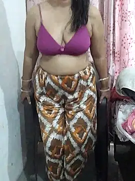 Snapshot of Urmila_bhabhii chatting on July 2, 2026, 3:34 am Urmila bhabhii online show from July 2, 2026, 3:34 am
