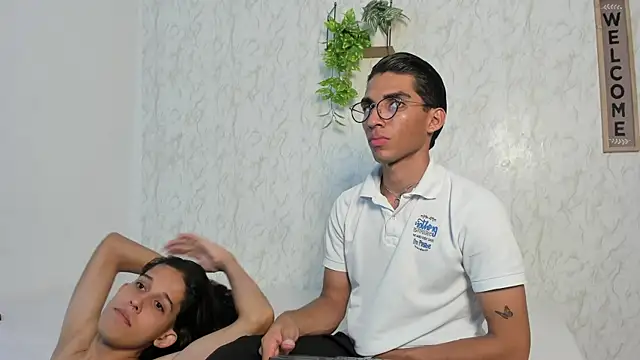Snapshot of jony_honey chatting on May 22, 2026, 11:38 am jony honey online show from May 22, 2026, 11:38 am