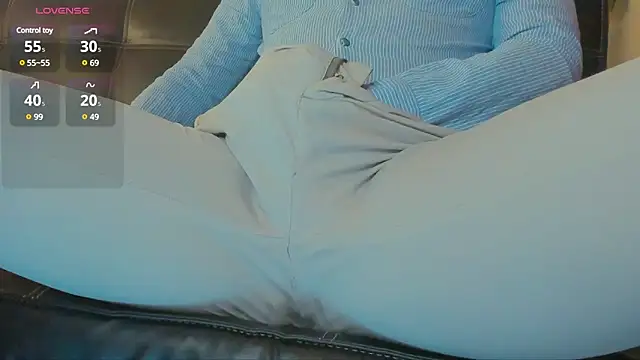 MrLonely02 online show from December 2, 2024, 7:38 pm