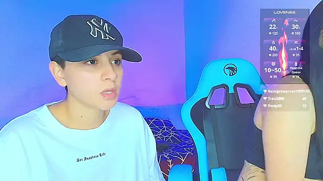 Snapshot of aron_wi chatting on December 24, 2024, 3:27 am aron wi online show from December 24, 2024, 3:27 am