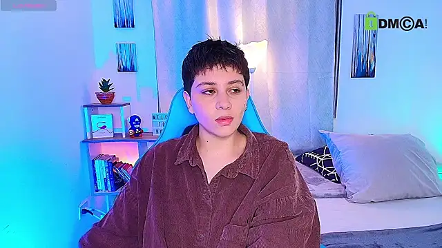 Snapshot of aron_wi chatting on October 11, 2025, 3:39 am aron wi online show from October 11, 2025, 3:39 am