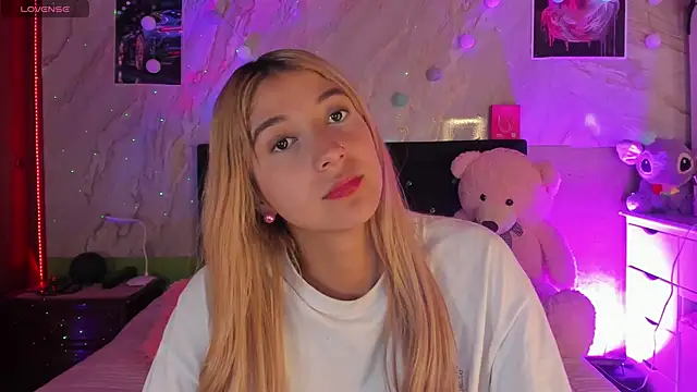 Snapshot of ariana_rosse__ chatting on September 29, 2025, 11:04 am ariana rosse online show from September 29, 2025, 11:04 am