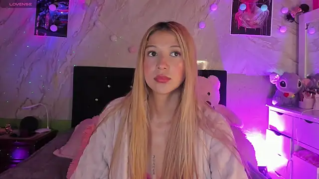 Snapshot of ariana_rosse__ chatting on October 2, 2025, 10:44 am ariana rosse online show from October 2, 2025, 10:44 am