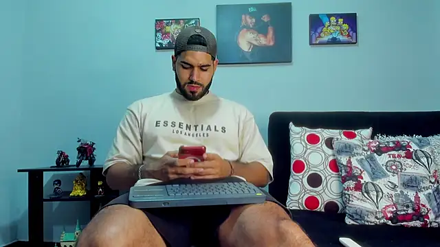 Snapshot of SamirHazard97 chatting on December 7, 2024, 3:25 am SamirHazard97 online show from December 7, 2024, 3:25 am