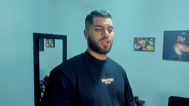 Snapshot of SamirHazard97 chatting on February 4, 2025, 2:28 am SamirHazard97 online show from February 4, 2025, 2:28 am