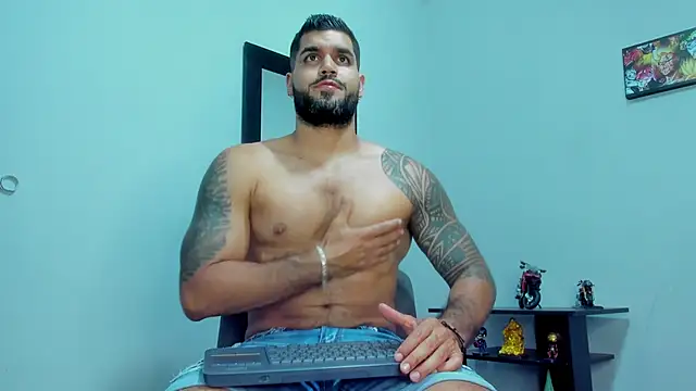 Snapshot of SamirHazard97 chatting on February 6, 2025, 2:55 am SamirHazard97 online show from February 6, 2025, 2:55 am