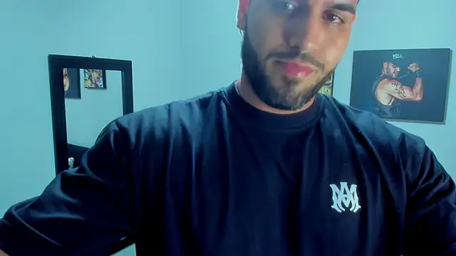 Snapshot of SamirHazard97 chatting on February 22, 2025, 3:01 am SamirHazard97 online show from February 22, 2025, 3:01 am