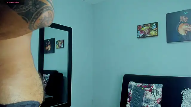 Snapshot of SamirHazard97 chatting on February 27, 2025, 4:52 am SamirHazard97 online show from February 27, 2025, 4:52 am