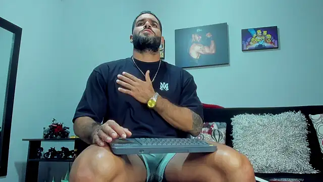 Snapshot of SamirHazard97 chatting on September 25, 2025, 8:12 pm SamirHazard97 online show from September 25, 2025, 8:12 pm