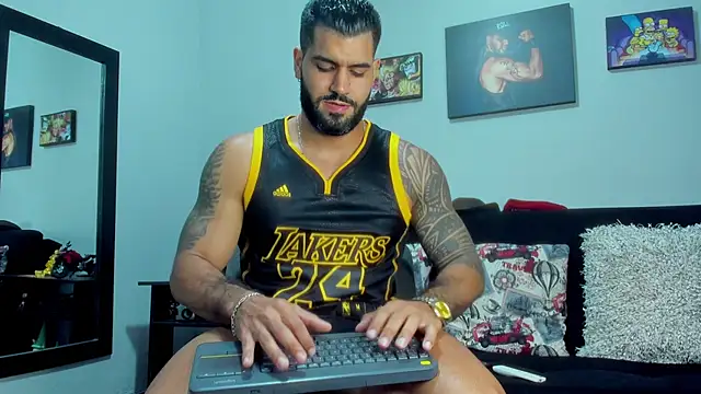 Snapshot of SamirHazard97 chatting on September 26, 2025, 9:08 pm SamirHazard97 online show from September 26, 2025, 9:08 pm