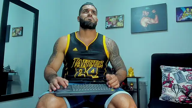 Snapshot of SamirHazard97 chatting on October 18, 2025, 9:04 pm SamirHazard97 online show from October 18, 2025, 9:04 pm