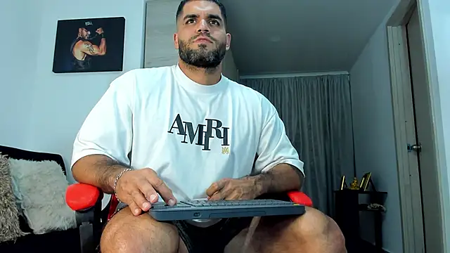 SamirHazard97 online show from June 10, 2026, 2:12 am